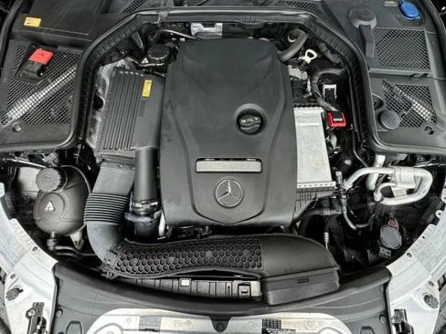 Used 2015 Mercedes-Benz C 300 4MATIC Sedan image 15