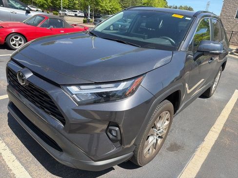 Used 2023 Toyota RAV4 XLE Premium FWD image 2