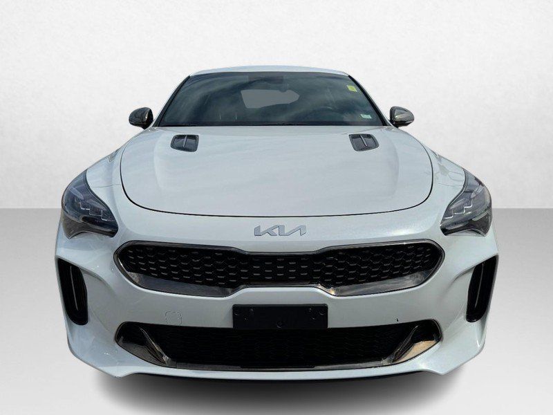 Used 2022 Kia Stinger GT-Line AWD/4WD image 2
