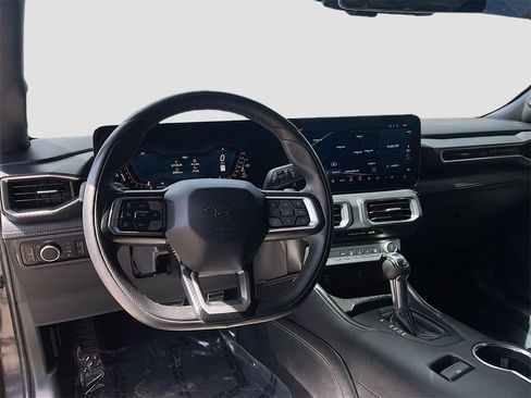 Used 2024 Ford Mustang GT Premium image 22