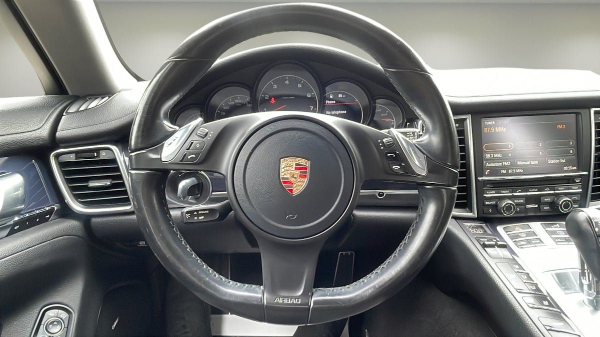 Used 2015 Porsche Panamera 4 AWD/4WD image 12