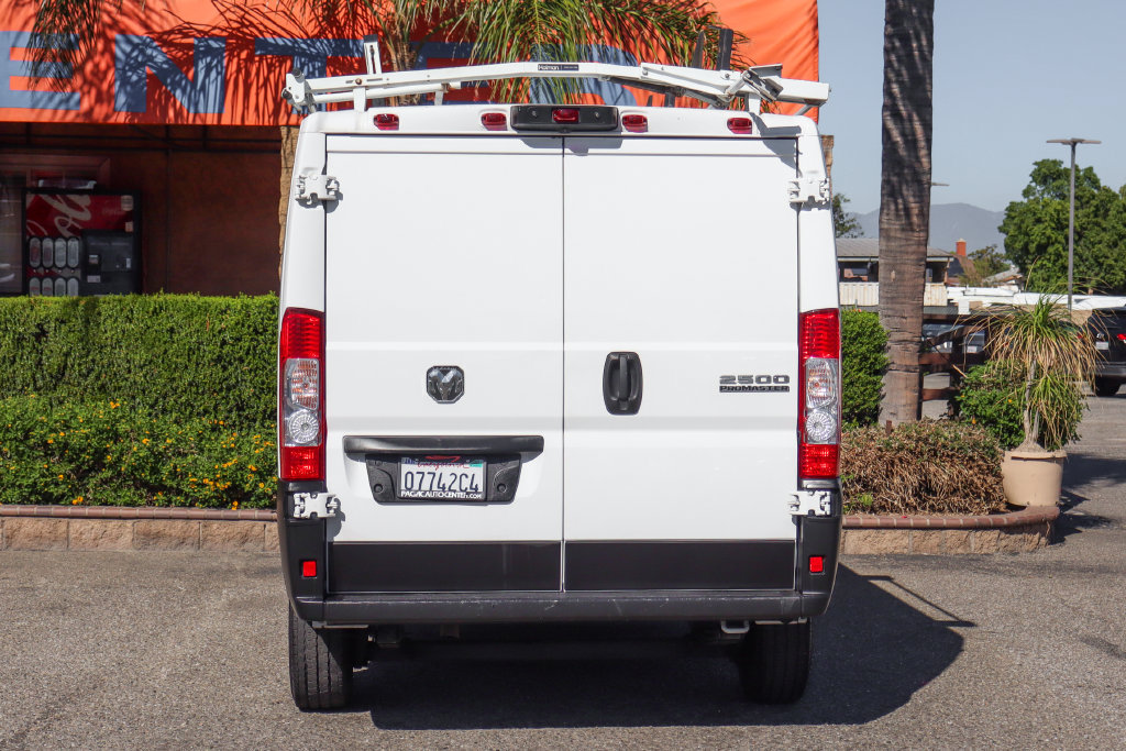 Used 2023 RAM ProMaster 2500 FWD image 8