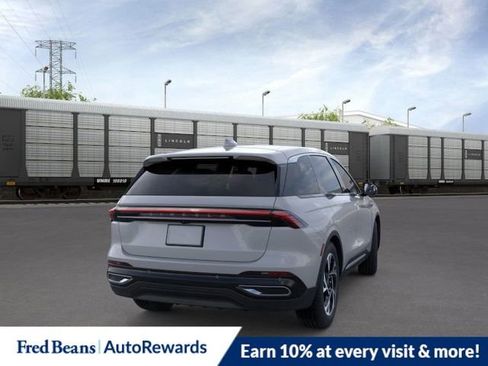 New 2026 Lincoln Nautilus Premier w/ Equipment Group 102A AWD/4WD image 9