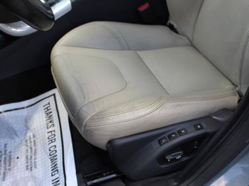 Used 2017 Volvo S60 T5 Dynamic FWD image 10