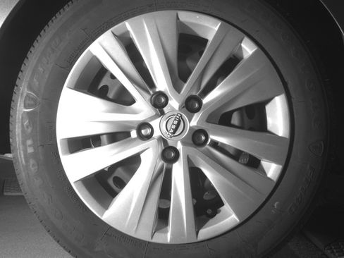 Used 2025 Nissan Sentra S FWD image 15