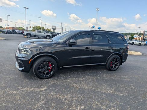 Used 2024 Dodge Durango R/T w/ Tow 'N Go Package AWD/4WD image 4