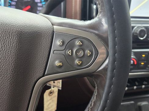 Used 2019 Chevrolet Silverado 2500 High Country w/ Duramax Plus Package image 27