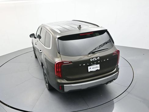 Used 2023 Kia Telluride S FWD image 28