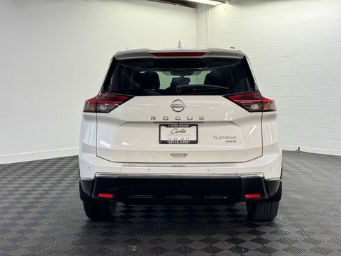 Certified 2024 Nissan Rogue Platinum w/ Platinum Premium Package image 6