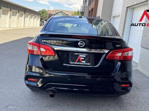 Used 2017 Nissan Sentra SR w/ SR Midnight Edition FWD image 4