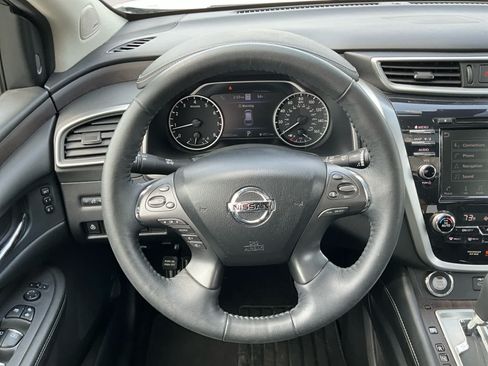 Used 2019 Nissan Murano Platinum FWD image 12