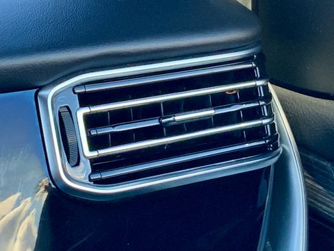 Used 2022 Jeep Wagoneer Series III w/ Flexible Seating Group image 44