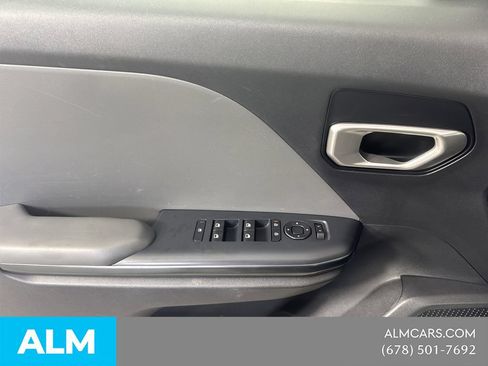 Used 2025 Kia K4 FWD image 13