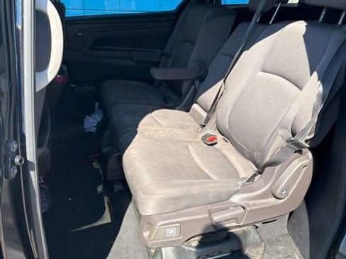 Used 2018 Honda Odyssey EX image 8