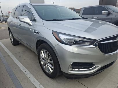 Used 2019 Buick Enclave Essence
