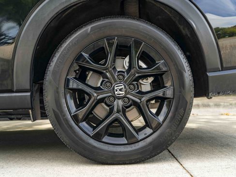 Used 2025 Honda HR-V Sport image 15