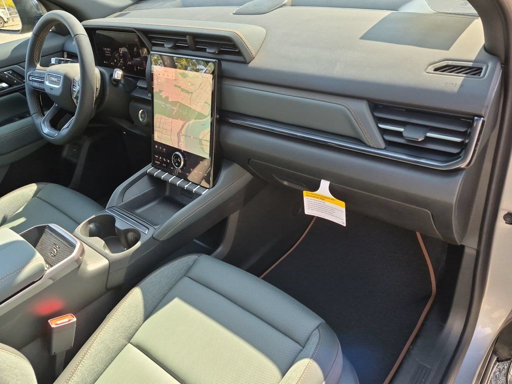 New 2027 GMC Terrain AT4 w/ Convenience Package III AWD/4WD image 26
