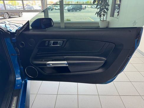 Used 2019 Ford Mustang GT Premium w/ GT Performance Package RWD image 16