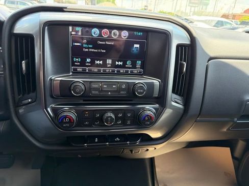 Used 2018 Chevrolet Silverado 1500 LT w/ All Star Edition AWD/4WD image 19