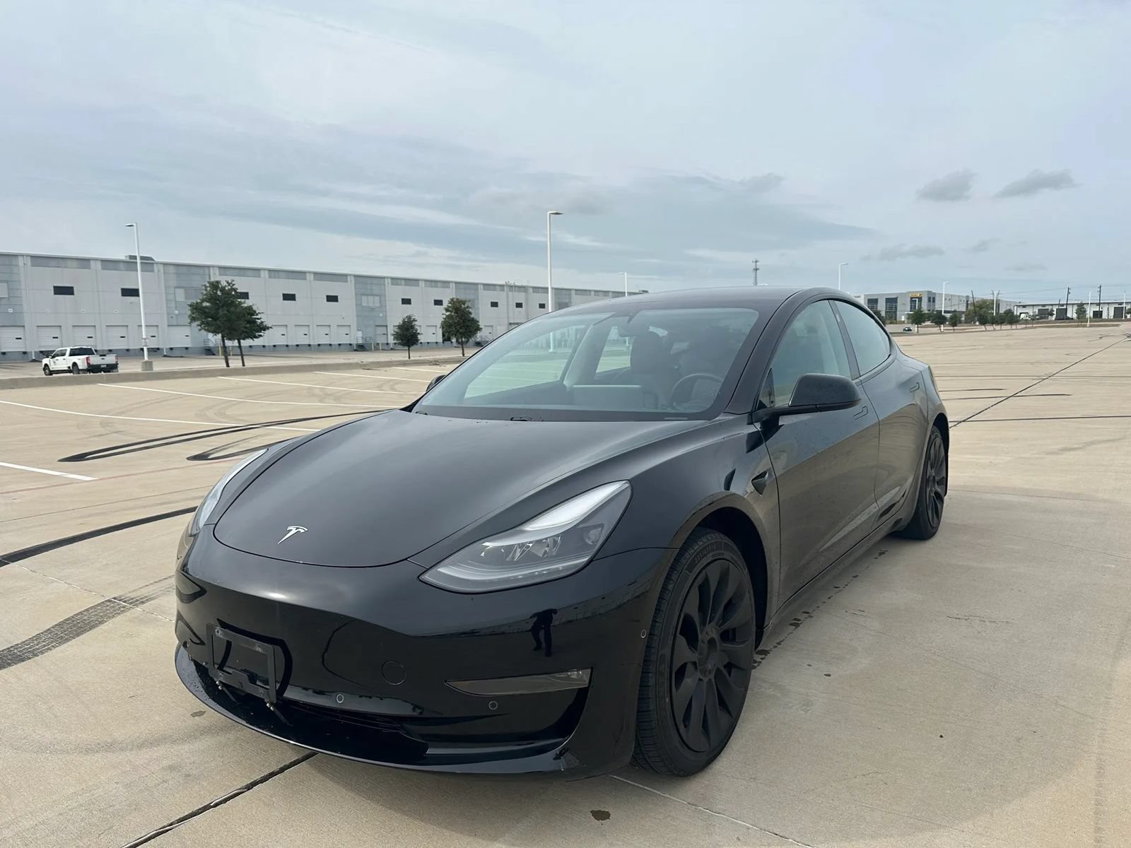Used 2021 Tesla Model 3 Long Range AWD/4WD image 3