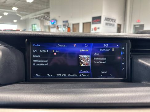 Used 2019 Lexus IS 350 F Sport w/ F Sport Package RWD image 28