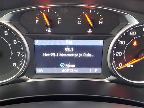 Used 2024 GMC Terrain SLT image 10