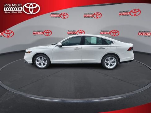Used 2023 Honda Accord LX image 5