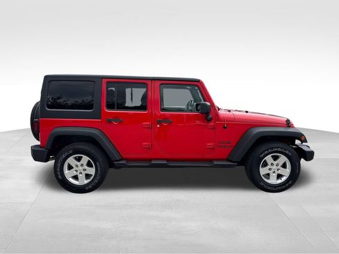 Used 2015 Jeep Wrangler Unlimited Sport w/ Quick Order Package 24S AWD/4WD image 7