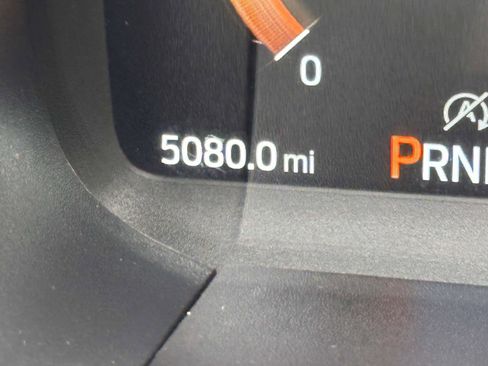 Used 2025 Ford Explorer ST-Line image 31