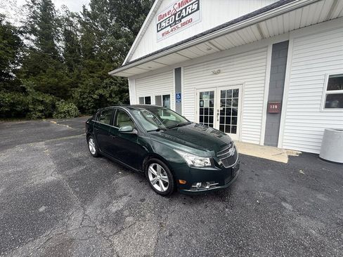 Used 2014 Chevrolet Cruze LT w/ RS Package FWD image 1