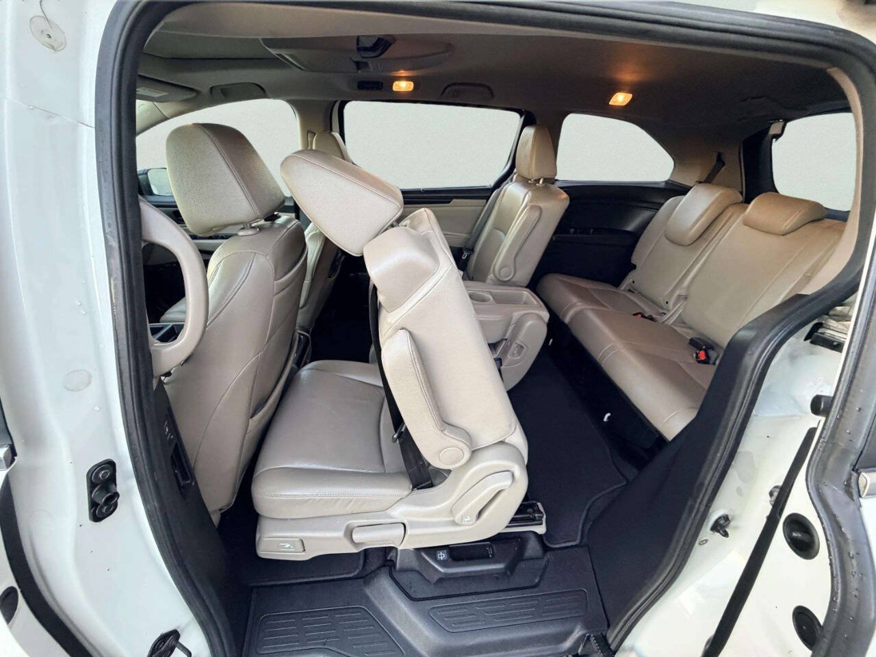 Used 2019 Honda Odyssey EX-L image 24