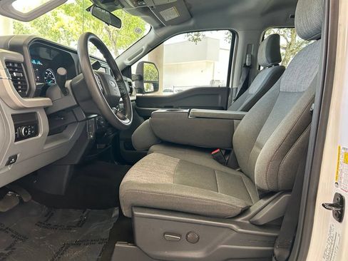Used 2026 Ford F250 XLT AWD/4WD image 6