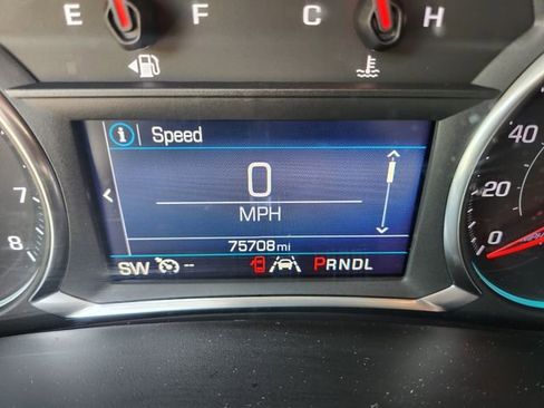 Used 2021 Chevrolet Equinox LT w/ LPO, Floor Liner Package image 31