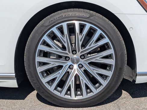 Used 2019 Audi A8 L 3.0T w/ Luxury Package image 10