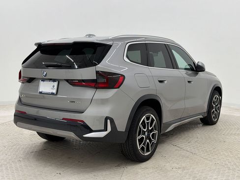 Used 2025 BMW X1 xDrive28i w/ Convenience Package AWD/4WD image 9