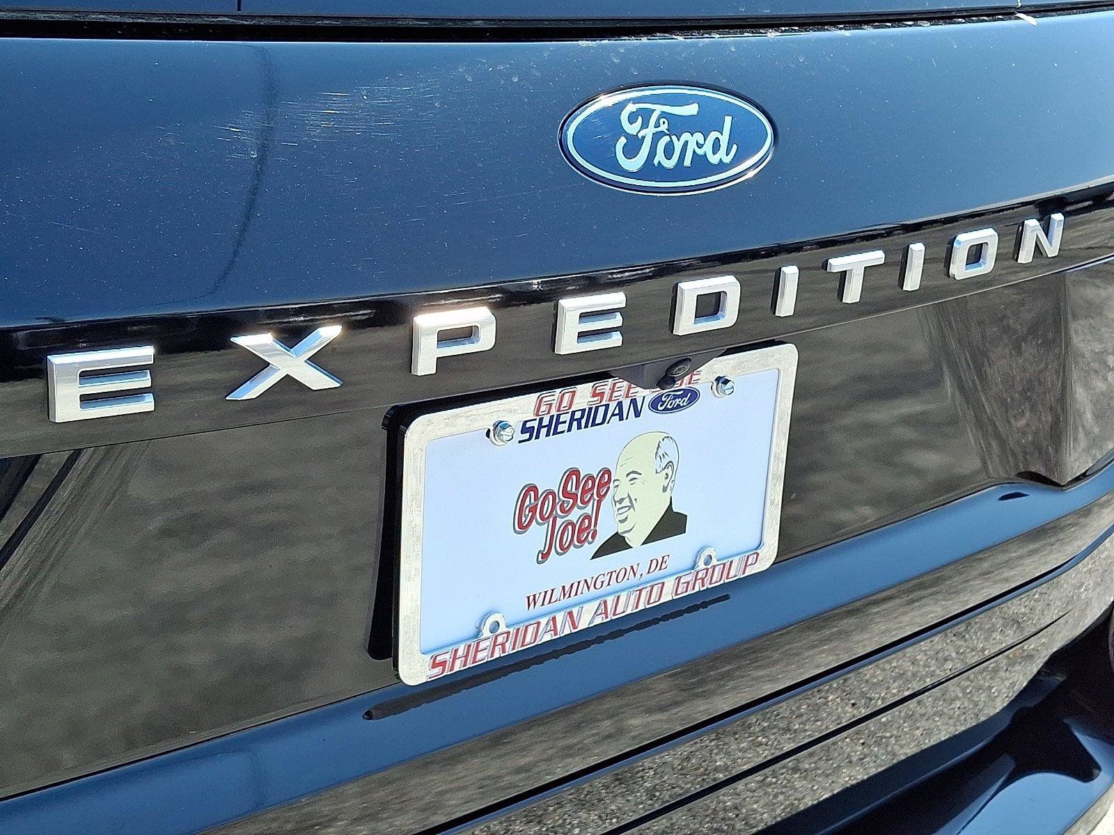 Certified 2025 Ford Expedition Active AWD/4WD image 38