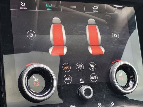 Used 2019 Land Rover Range Rover Velar S image 28