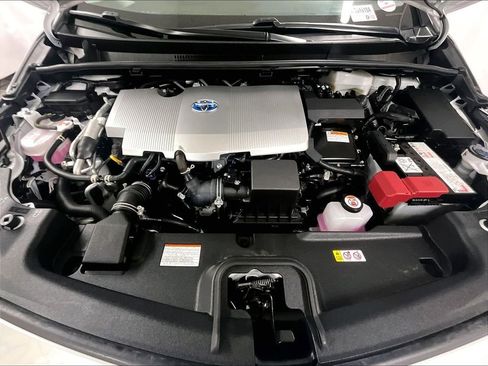 Certified 2022 Toyota Prius Prime XLE FWD image 29