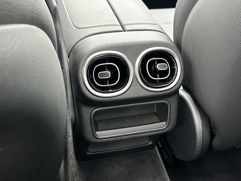 Certified 2026 Mercedes-Benz GLC 300 image 26