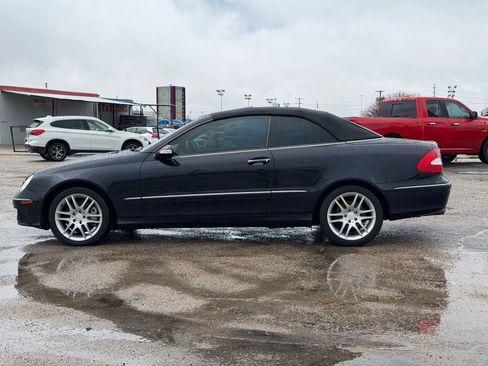 Used 2008 Mercedes-Benz CLK 350 Cabriolet image 7