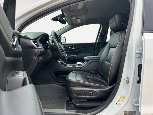 Used 2020 GMC Acadia AT4 image 22