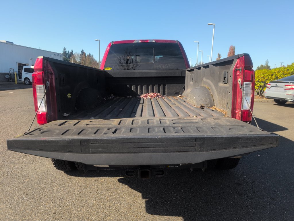 Used 2017 Ford F350 Lariat w/ FX4 Off-Road Package AWD/4WD image 29