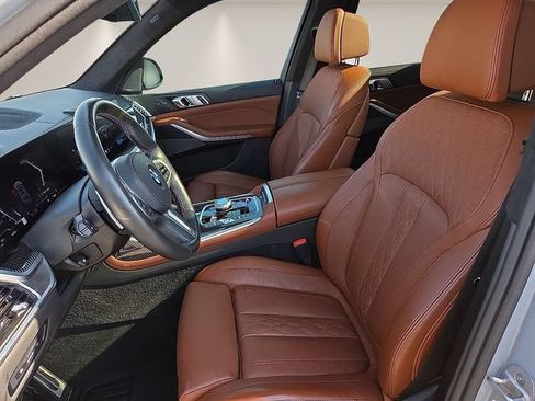Used 2024 BMW X7 M60i w/ Executive Package AWD/4WD image 17