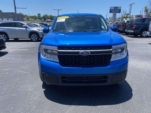 Certified 2022 Ford Maverick XLT w/ Equipment Group 300A Standard AWD/4WD image 2