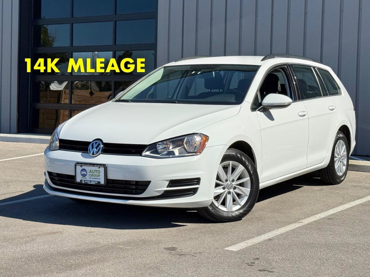 Used 2016 Volkswagen Golf S FWD image 1