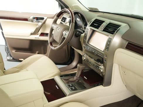 Used 2015 Lexus GX 460 w/ Premium Package AWD/4WD image 46