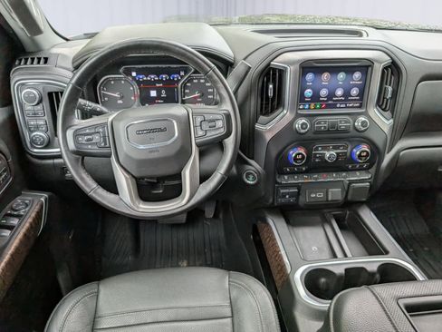 Used 2020 GMC Sierra 3500 Denali w/ Technology Package AWD/4WD image 16