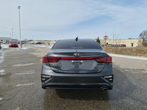 Used 2021 Kia Forte LXS image 6