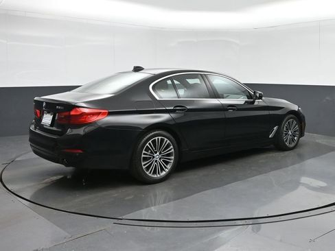 Used 2019 BMW 530i xDrive w/ Convenience Package image 7