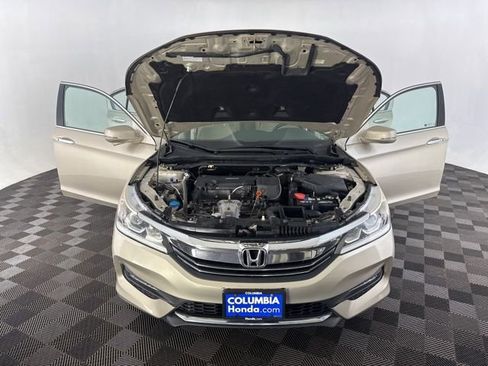 Certified 2017 Honda Accord EX image 14